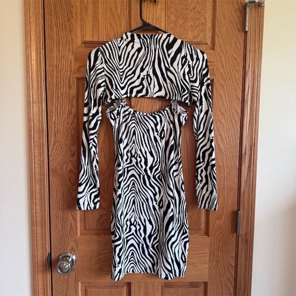 SHEIN ICON Zebra Stripe Super Crop Top and Cami Dress Black White M New - Picture 1 of 9